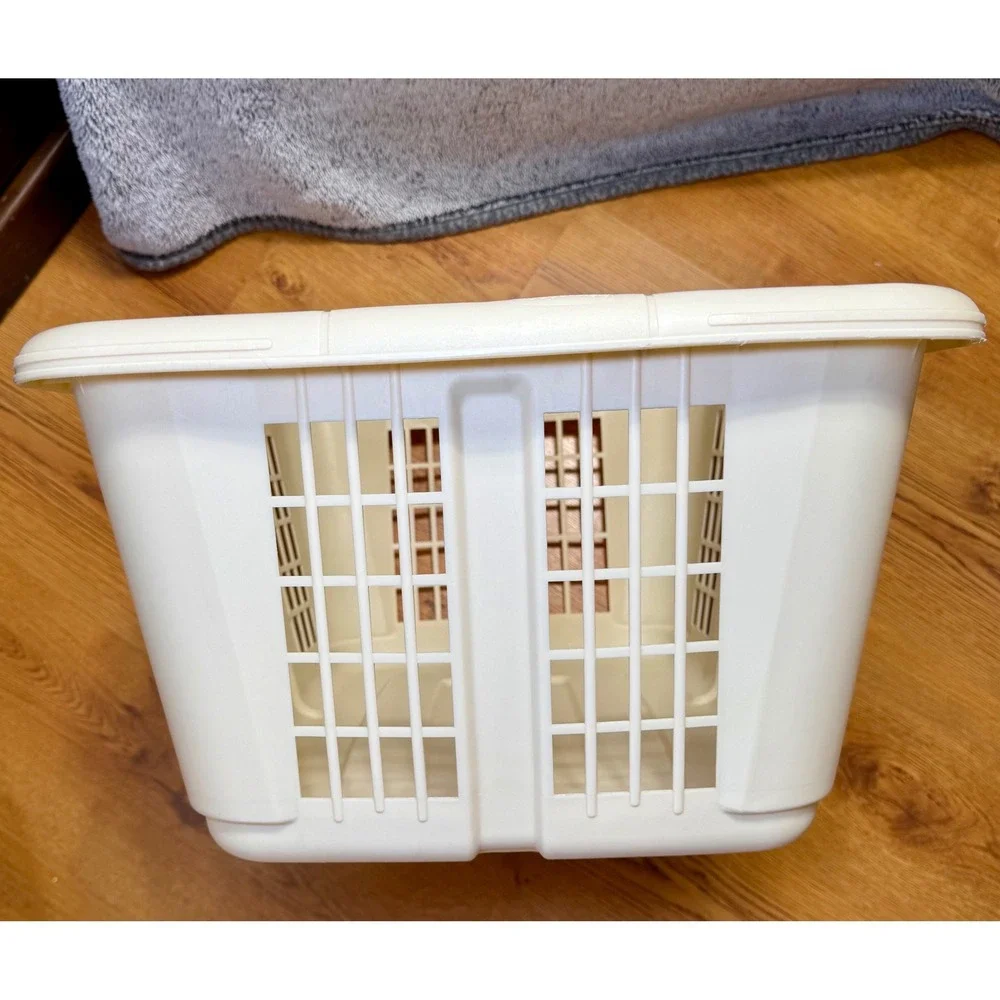 Vintage‎ Rubbermaid Almond Laundry Basket Model 2854 USA Made Neutral Minimalist